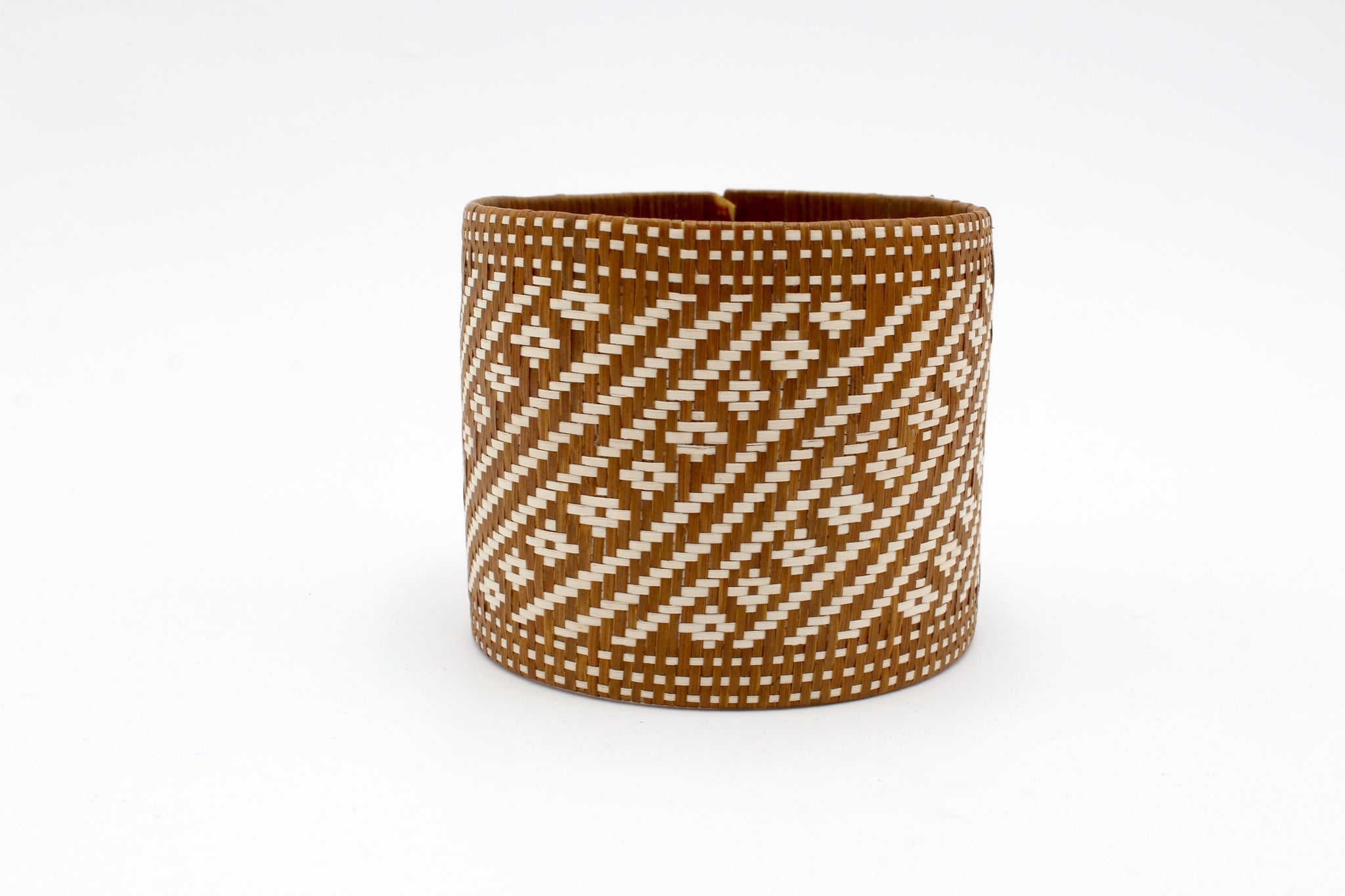 Brown Stripe and Diamond - Large Cuff Caña Flecha Bracelet