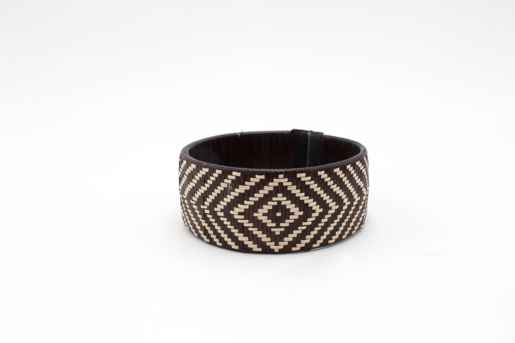 Black and White Geometric Style - Medium Cuff Caña Flecha Bracelets (Set of Three)