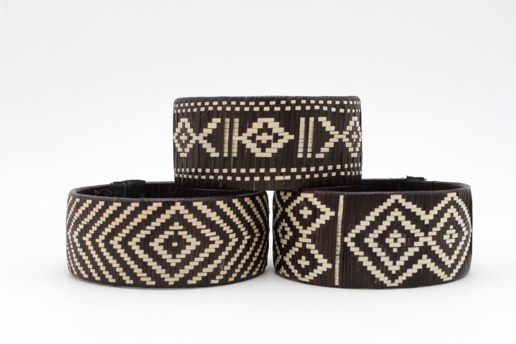 Black and White Geometric Style - Medium Cuff Caña Flecha Bracelets (Set of Three)