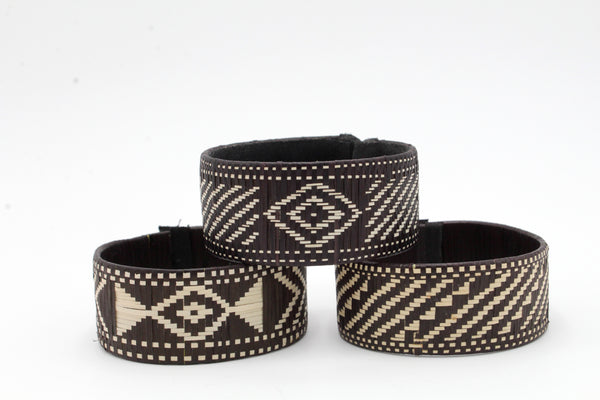 Black and White Diamonds and Diagonals - Medium Cuff Caña Flecha Bracelets (Set of Three)